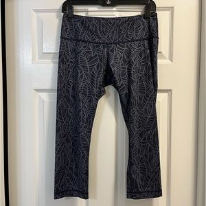 Lululemon Cropped Leggings